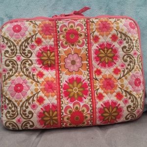 Vera Bradley Folkloric Laptop Sleeve- Used 2 times